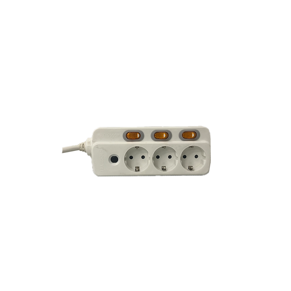 Socket with independent switch 3 ways